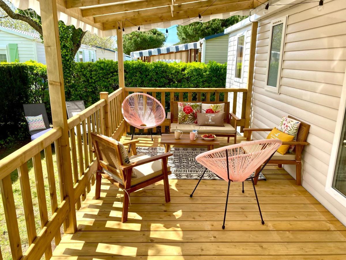 Mobil Excellence 6 Personnes Au Et Soleil, Saint George D'oleron * Les Sables Vignier